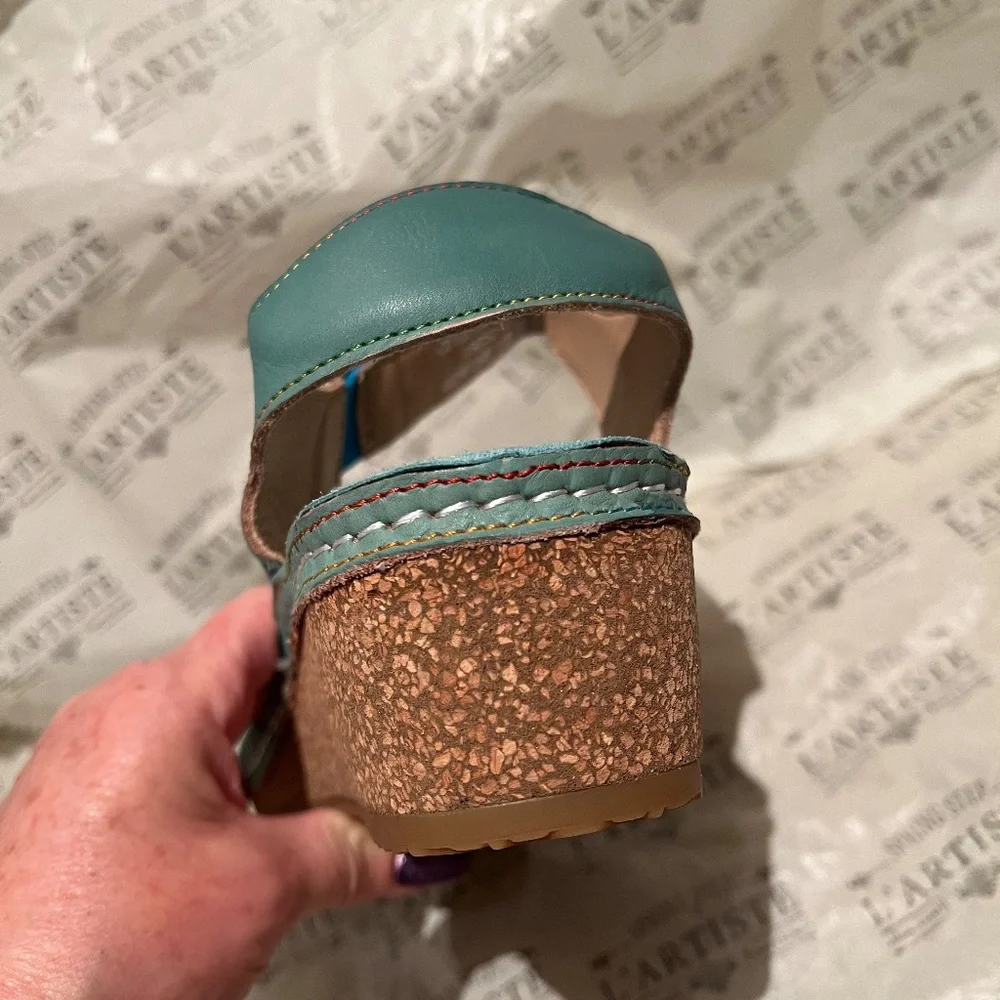 New L'Artiste by Spring Step Leather Wedge Sandals Cuteness Teal Embossed NIB - Picture 13 of 14